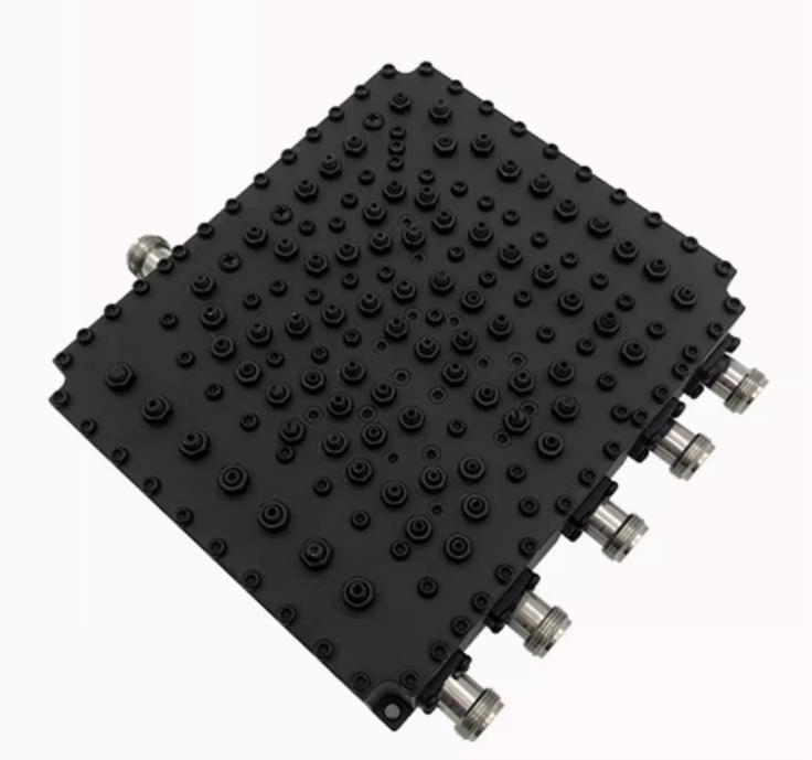  波莲镇双频三频四频五频腔体合路器4G+5G